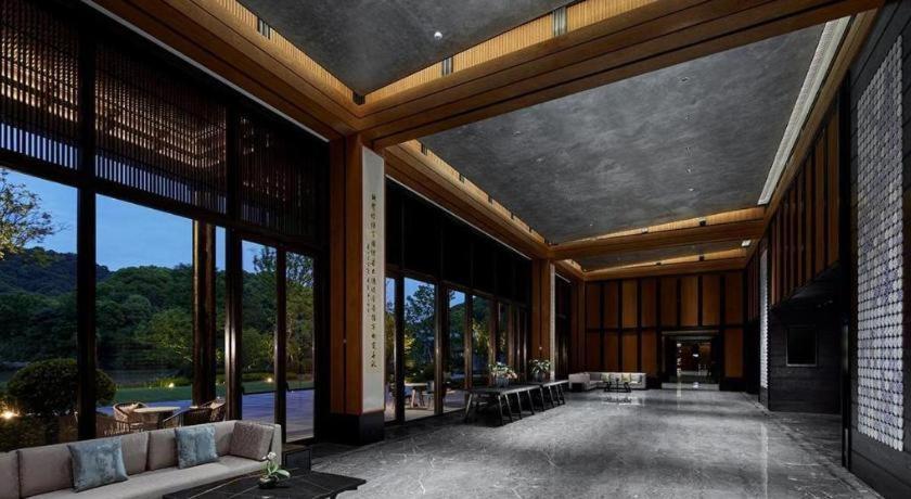 Xianghu Xiaoyao Manor Hotel Hangzhou Exterior photo