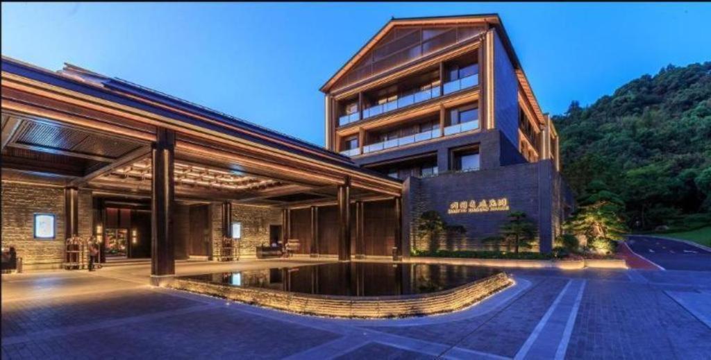 Xianghu Xiaoyao Manor Hotel Hangzhou Exterior photo